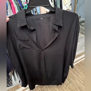 Elegant Black Women's Top no brand tag